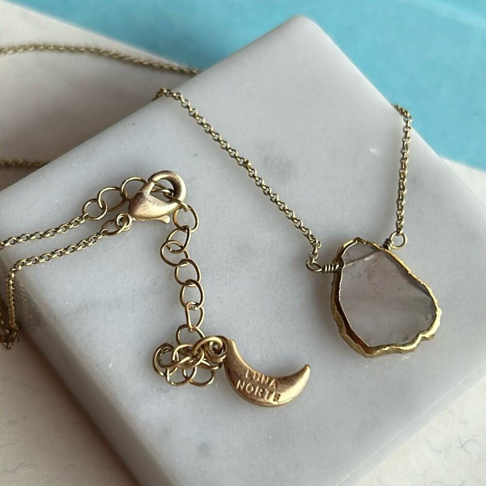 Very pretty Luna Norte Chain Necklace #114 gold tone. Like new!